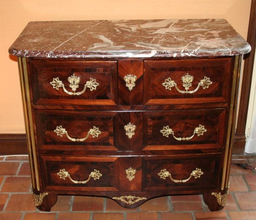 Petite commode d’époque Régence - Régence