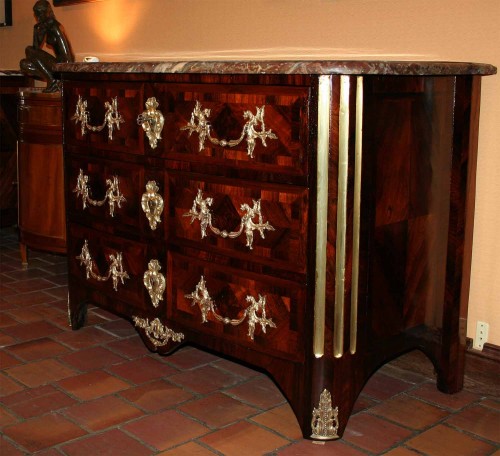 18th Century Commode - 