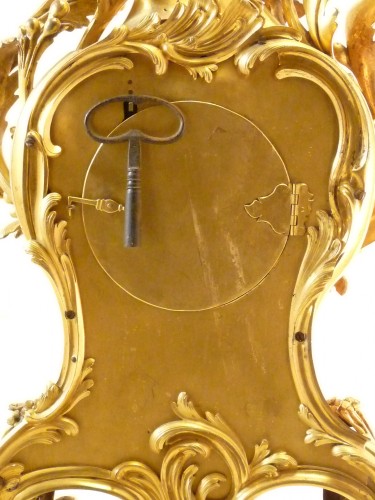 Louis XV - Pendule d'époque Louis XV, modèle de Saint Germain