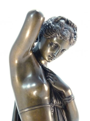 Phryné, version impudique, par Pradier - Galerie de Fontaine