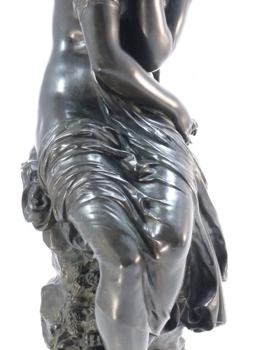 Sculpture  - La Frisleuse - Mathurin Moreau (1822-1912), Cast By E. Godeau 