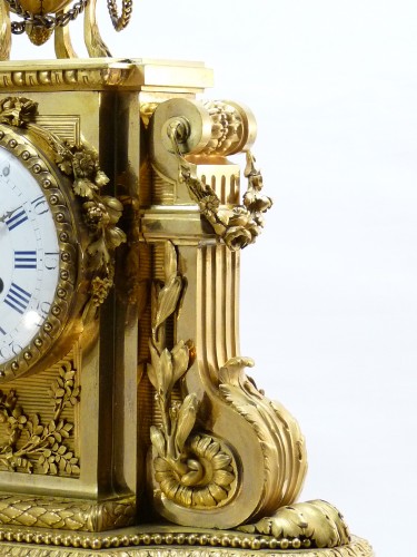Napoléon III - Napoleon III clock in the Louis XVI style, after a model by Rémond