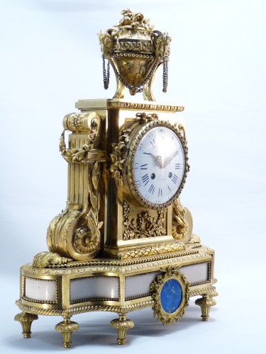 Antiquités - Napoleon III clock in the Louis XVI style, after a model by Rémond