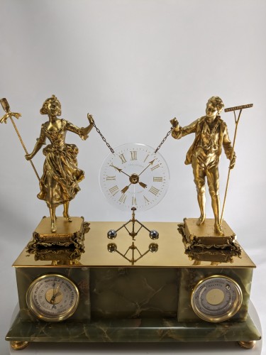 Antiquités - Magnetic mystery clock