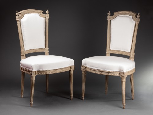 Paire de chaises à colonnes détachées attribuées à Henri Jacob - Sièges Style Louis XVI