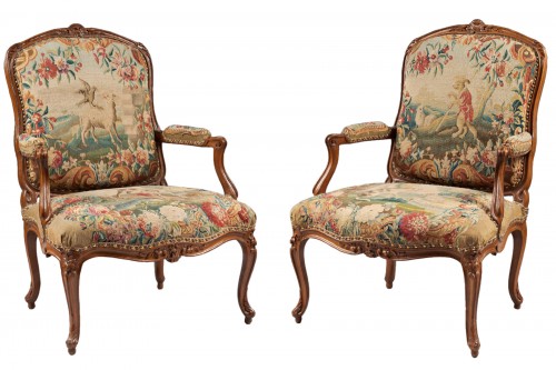 Exceptionnelle paire de fauteuils à la Reine avec leur tapisserie d’origine Estampille de François REUZE