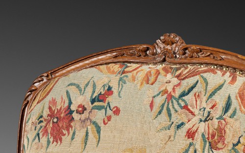 Antiquités - Exceptionnelle paire de fauteuils à la Reine avec leur tapisserie d’origine Estampille de François REUZE