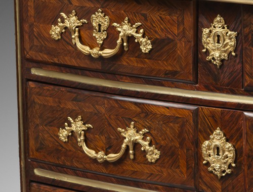 French Regence period palissander chest of drawers - French Regence