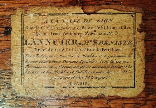Antiquités - Importante desserte en acajou d’époque Louis XVI par Nicolas Lannuier