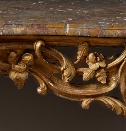 Carved and gilded wood console, Louis XV period - Furniture Style Louis XV