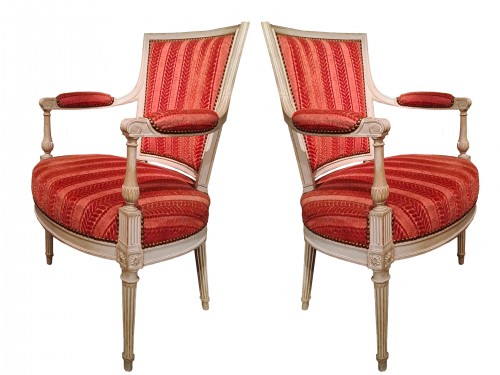 Pair of cabriolet armchairs from the late 18th century