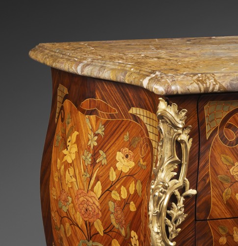 Importante commode d’époque Louis XV - Galerie Delvaille