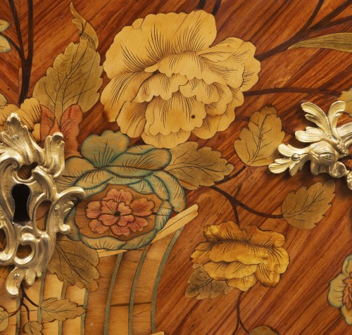 XVIIIe siècle - Importante commode d’époque Louis XV