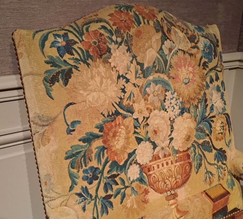 Large Regency period armchair with Aubusson tapestries - Seating Style French Regence