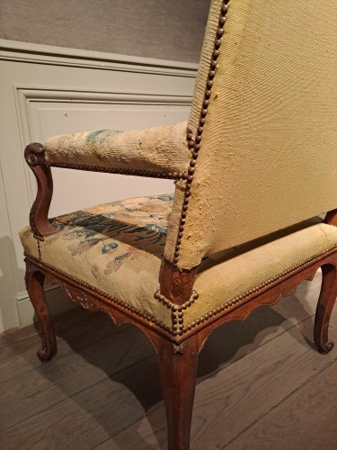 French Regence - Large Regency period armchair with Aubusson tapestries