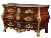Importante commode galbée d’époque Louis XV, estampillée François MONDON