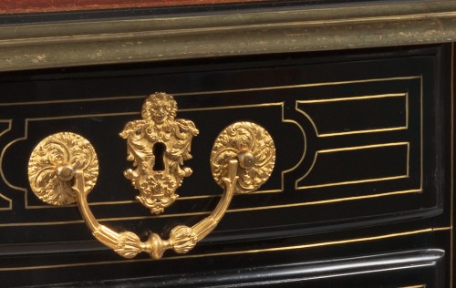 Grand Bureau en ébène et poirier noirci - Mobilier Style Régence