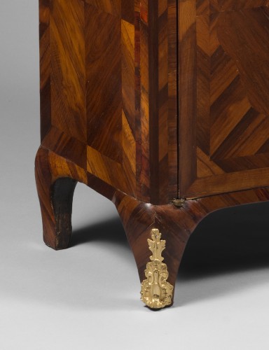 Elégant Secrétaire à hauteur d’appui d’Epoque Louis XV Estampillé par Denis Genty - Galerie Delvaille