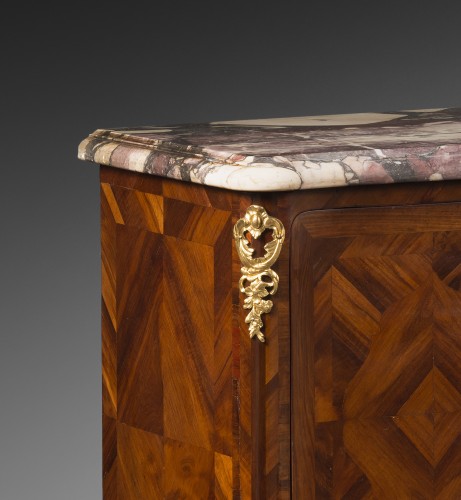 Elegant &quot;alcove&quot; Secretary, Louis XV period, stamped by Denis Genty - Louis XV