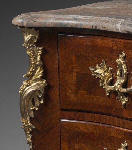 18th century - Important Arbalette Chest of Drawers Attributed to François Garnier