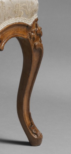 Nicolas HEURTAUT, Exceptionnelle suite de huit fauteuils à la Reine - Sièges Style Louis XV