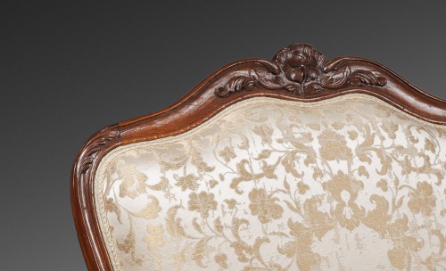 Pair of Louis XV period &quot;A la Reine&quot; armchairs - 