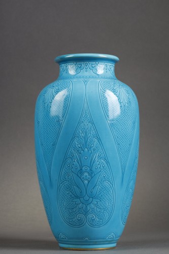 Sevres - Soft-paste porcelain vase in ‘celestial’ blue - Porcelain & Faience Style Art nouveau