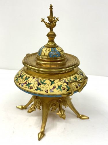 Lidded Cup in &quot;Champlevé&quot; Enamels attributed to Maison Alphonse Giroux - Decorative Objects Style Napoléon III