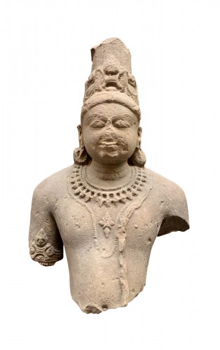 Vishnu statue