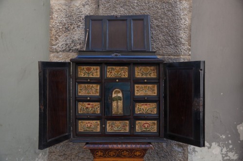 Antwerp   Embroidery  cabinet 