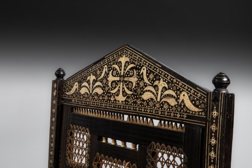 Trône de Zanzibar dit “Kita cha enzi” - Restauration - Charles X