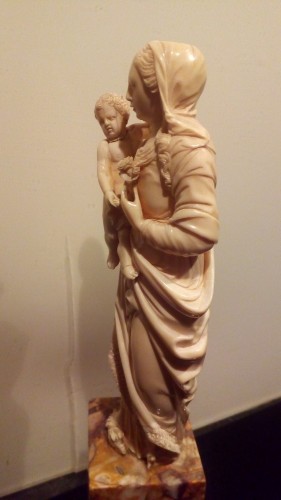  Ivory Madonna and child - 