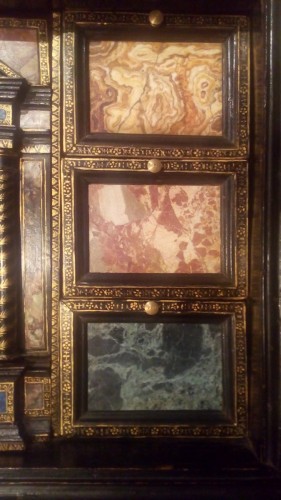 Venetian cabinet - Furniture Style 