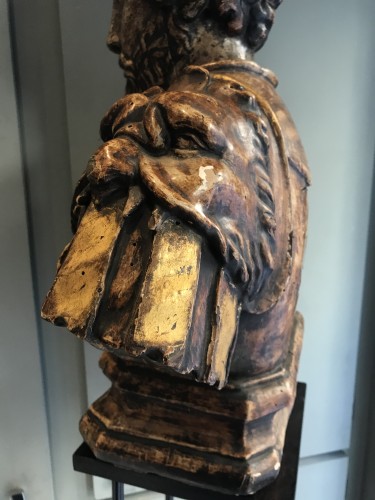 Sculpture  - August renaissance wooden  buste