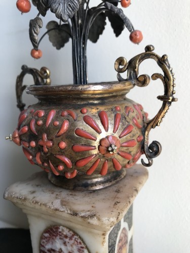 Trapani vase With coral, bronze and silver bouquet  - 