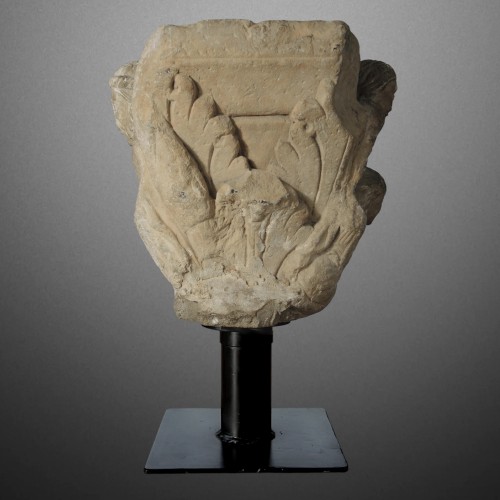 XIe au XVe siècle - Chapiteau roman historié provençal, Hérode et le Massacre des Innocents