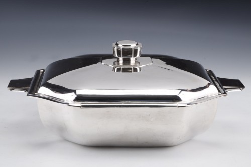 Cardeilhac - Covered vegetable dish in solid silver Art Déco - 