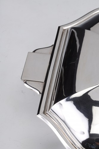 20th century - Cardeilhac - Covered vegetable dish in solid silver Art Déco