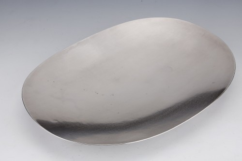 20th century - Oval fruit bowl in hammered silver XXth Zurich