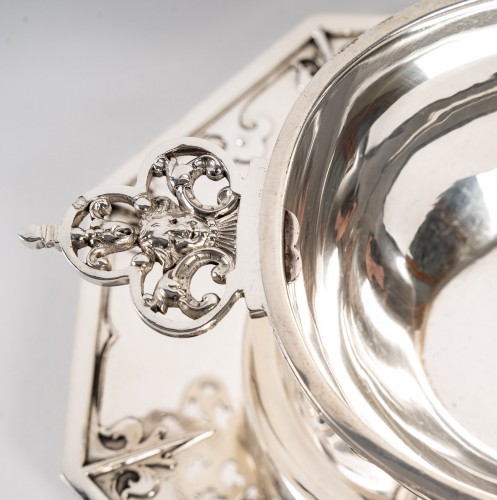 Cardeilhac – Saucière sur son plateau en argent modèle fer de lance XIXe - Argenterie et Arts de la table Style Napoléon III