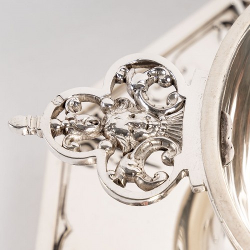 Argenterie et Arts de la table  - Cardeilhac – Saucière sur son plateau en argent modèle fer de lance XIXe