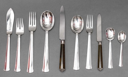 Robert Linzeler - Ménagère de 123 pièces en argent circa 1930 - Argenterie et Orfèvrerie Style Art Déco