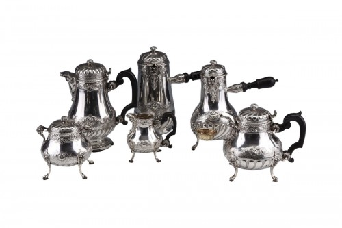 Paillard -tea, coffee and chocolate set in sterling silver 19e
