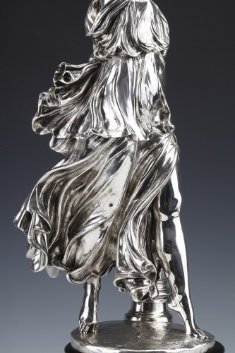 Antiquités - Jacques Léonard Maillet (1823-1894) - Allegorical Statue In Sterling Silver  XIXe