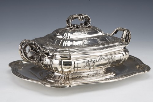 Antiquités -  Puiforcat -Vegetable dish covered on its solid silver