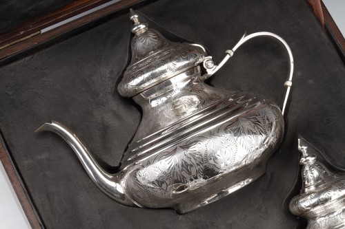 Roger - Free-pieces silver Tea service XIXth Orientalism Period - Antique Silver Style Napoléon III