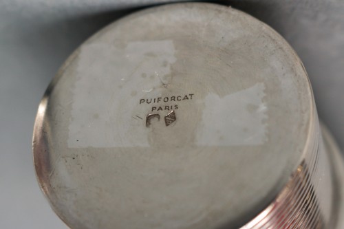 Art Déco - Jean Puiforcat - Saupoudroir en argent massif