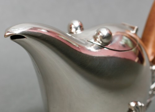 De Vecchi - Verseuse zoomorphe en argent massif époque Art déco - Emmanuel Redon Silver Fine Art