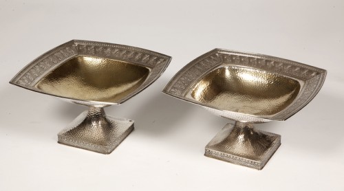 Antiquités -  Gorham – Pair of Sterling Hammered Silver Cups Birmingham