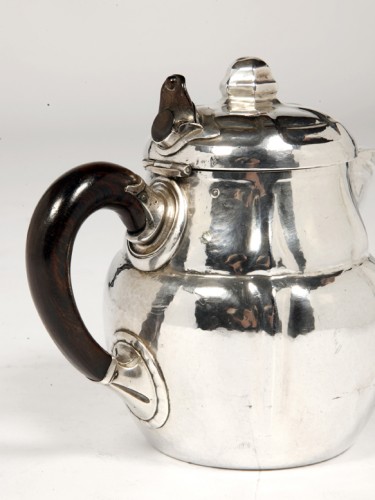 Art Déco - G. LECOMTE - Set of two 20th century silver teapots